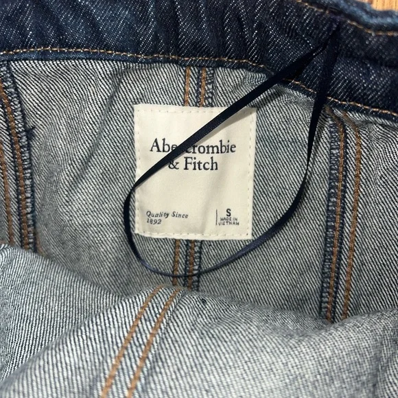 Strapless Denim Romper - Picture 6 of 7